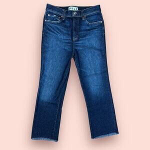 DAZE Shy Girl High Waist Denim Crop Flare Jeans Dark Wash Size 29 Hug Stretch